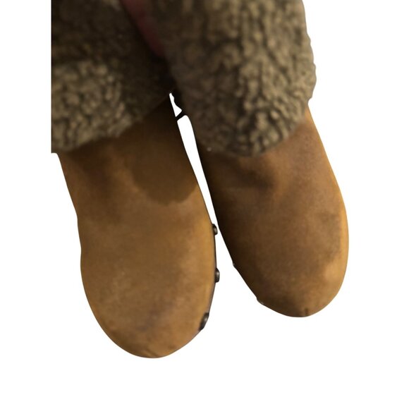 OTBT Arvin Suede Wedge Ankle Boots With Faux Fur Cuffs & Stud Accents - Picture 9 of 14